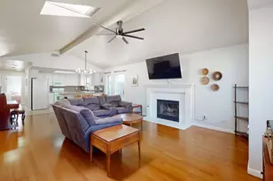 1098 Gilliland Dr, Yuba City, CA 95991 - Photo 11