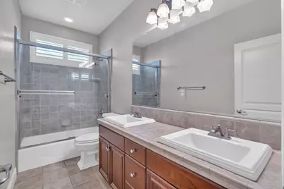 2075 Holt Drive, Lodi, CA 95242 - Photo 35