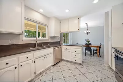 609 Willow Creek Drive, Folsom, CA 95630 - Photo 11