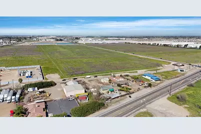 2222 Vierra Road, Lathrop, CA 95330 - Photo 7