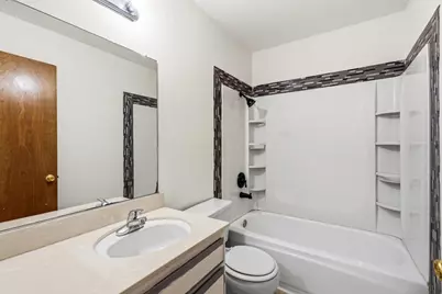 95 Saginaw Circle, Sacramento, CA 95833 - Photo 15