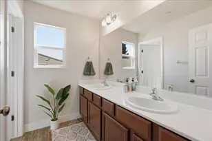 1128 Southbridge Cir, Lincoln, CA 95648 - Photo 43