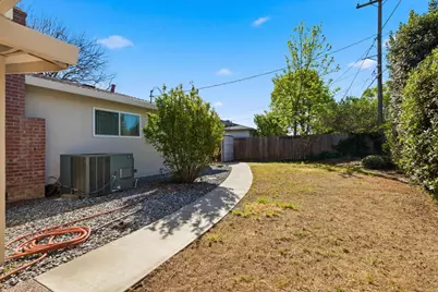 1426 Auburn Way, Woodland, CA 95695 - Photo 31