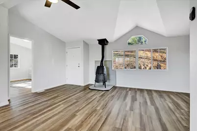 21525 Oxnard Court, Grass Valley, CA 95949 - Photo 21