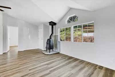 21525 Oxnard Court, Grass Valley, CA 95949 - Photo 25