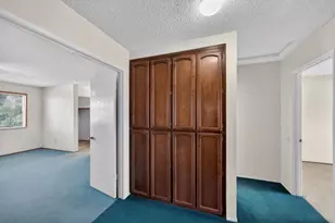 9077 Bramble Trail Way, Sacramento, CA 95826 - Photo 17