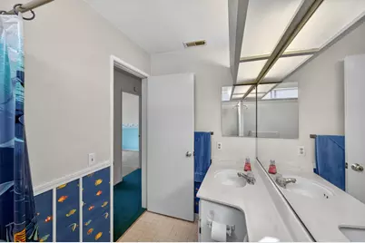 9077 Bramble Trail Way, Sacramento, CA 95826 - Photo 27
