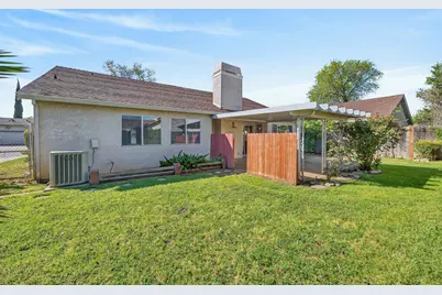 9077 Bramble Trail Way, Sacramento, CA 95826 - Photo 33