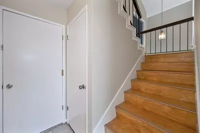 8954 Park Trail Drive, Elk Grove, CA 95624 - Photo 37