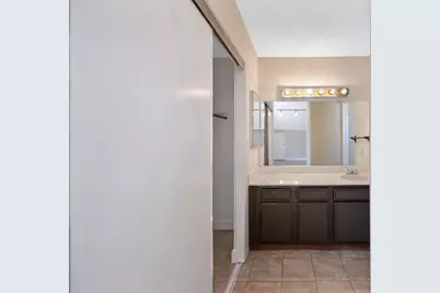 8954 Park Trail Drive, Elk Grove, CA 95624 - Photo 47