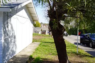 6328 Bonham Cir, Citrus Heights, CA 95610 - Photo 15