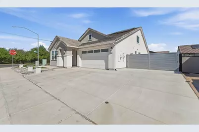 4376 Icon Avenue, Modesto, CA 95356 - Photo 3