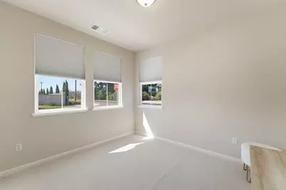 4376 Icon Avenue, Modesto, CA 95356 - Photo 5