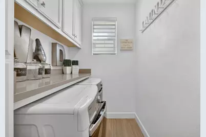 1380 Folsom Meadows Circle, Folsom, CA 95630 - Photo 39