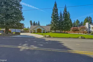 2394 E South Bear Creek Dr, Merced, CA 95340 - Photo 15