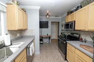 1424 W Roseburg Ave, Modesto, CA 95350 - Photo 21