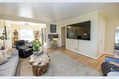 1424 W Roseburg Avenue, Modesto, CA 95350 - Photo 13