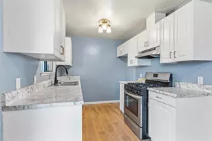 642 Wanzia Ct, Patterson, CA 95363 - Photo 9