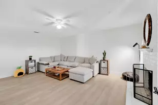 9427 Achates Cir, Sacramento, CA 95826 - Photo 5