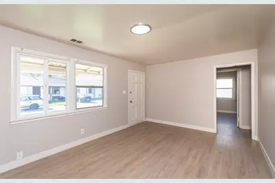 2324 N Edison Ave, Sacramento, CA 95821 - Photo 7