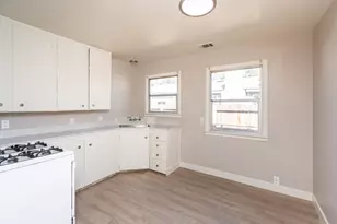 2324 N Edison Ave, Sacramento, CA 95821 - Photo 9