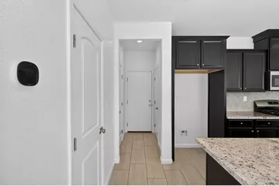 9058 Albarino Way, Sacramento, CA 95829 - Photo 21