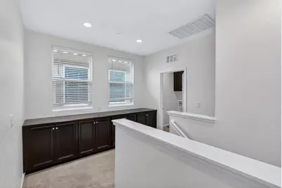 9058 Albarino Way, Sacramento, CA 95829 - Photo 29