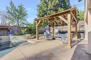 1986 Somerdale Cir, Roseville, CA 95661 - Photo 43