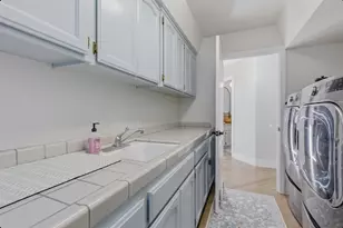 1986 Somerdale Cir, Roseville, CA 95661 - Photo 19