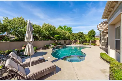 3960 Royal Troon Drive, El Dorado Hills, CA 95762 - Photo 43