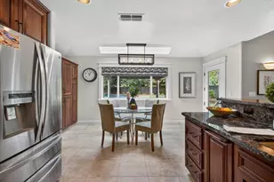 2800 Courtside Dr, Roseville, CA 95661 - Photo 25