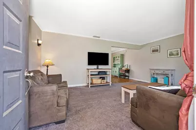 8841 La Riviera Drive #E, Sacramento, CA 95826 - Photo 7