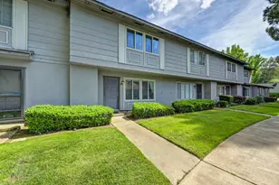 8841 La Riviera Dr, Sacramento, CA 95826 - Photo 3