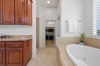 8537 Bridgestone Crescent, Roseville, CA 95747 - Photo 31