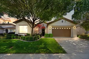 2294 Langtree Dr, Roseville, CA 95747 - Photo 3