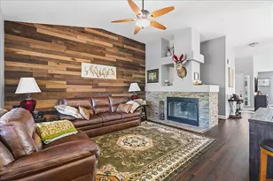 4072 Alex Ln, Carmichael, CA 95608 - Photo 11