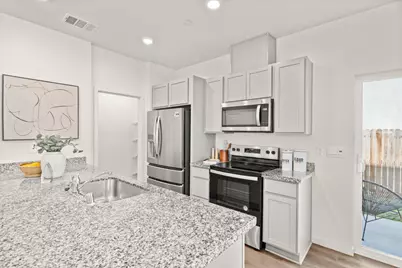 5600 Molino Circle, Roseville, CA 95747 - Photo 13