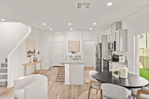 5600 Molino Cir, Roseville, CA 95747 - Photo 9