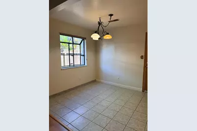 617 Mary Todd Lane, Modesto, CA 95354 - Photo 5