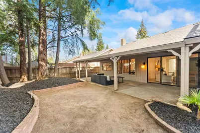 5350 Terrace Oak Circle, Fair Oaks, CA 95628 - Photo 23