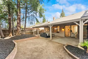 5350 Terrace Oak Cir, Fair Oaks, CA 95628 - Photo 23