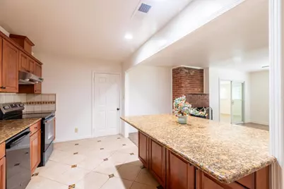 1152 Greenhills Road, Sacramento, CA 95864 - Photo 7