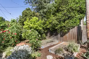 1609 Manzanita Ln, Davis, CA 95618 - Photo 37