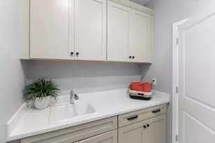 5301 E Commerce Way, Sacramento, CA 95835 - Photo 37