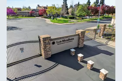 7426 Sun Reign Lane, Sacramento, CA 95823 - Photo 43