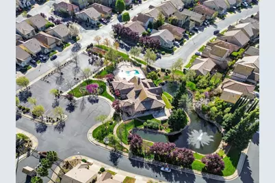 7426 Sun Reign Lane, Sacramento, CA 95823 - Photo 41