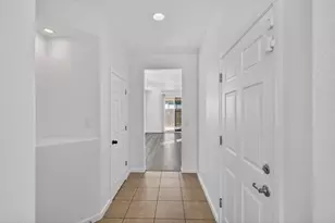 7426 Sun Reign Ln, Sacramento, CA 95823 - Photo 15