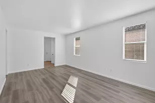 7426 Sun Reign Ln, Sacramento, CA 95823 - Photo 19