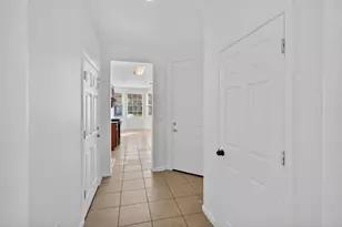 7426 Sun Reign Ln, Sacramento, CA 95823 - Photo 5