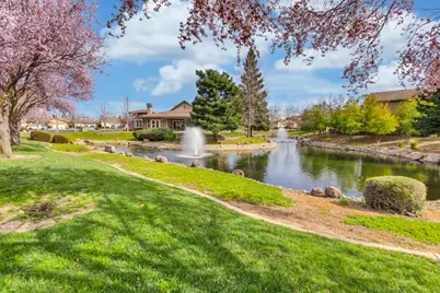 7426 Sun Reign Lane, Sacramento, CA 95823 - Photo 45